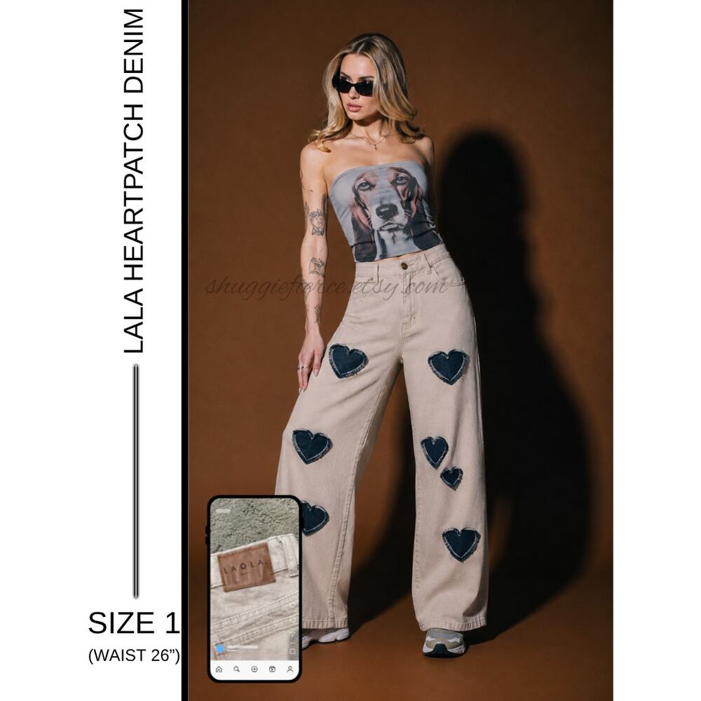 MSRP: $128 | ✨  LALA Heart Patch Wide Leg Jeans Size 3 (26" waist)✨SAME DAY SHIP